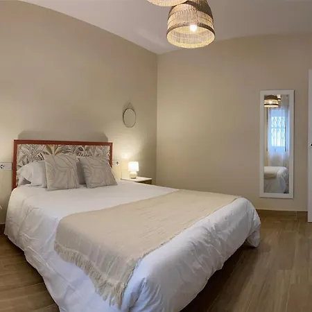 Deanes Apartamento *
